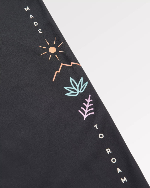 Passenger Women's Hatha Recycled Active Top