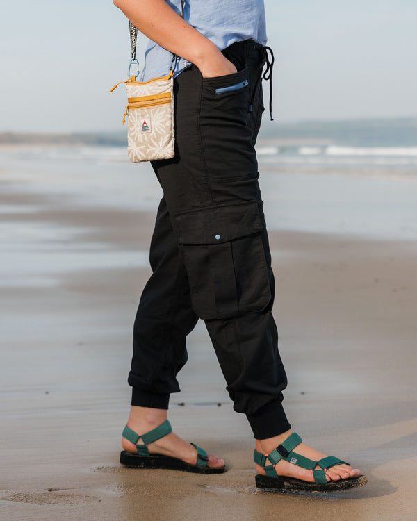 Passenger Women's Hydrilla Organic Cotton Trouser