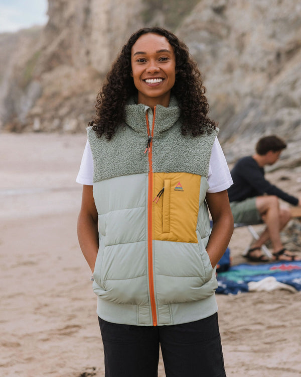 Passenger Women's Inspire Recycled Insulated Gilet