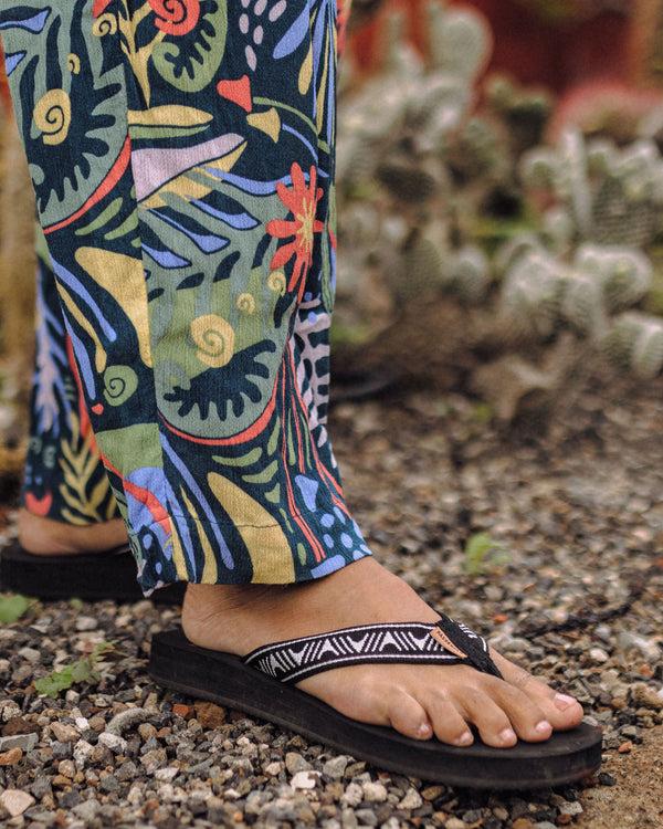 passenger Women's Malibu Flip Flop