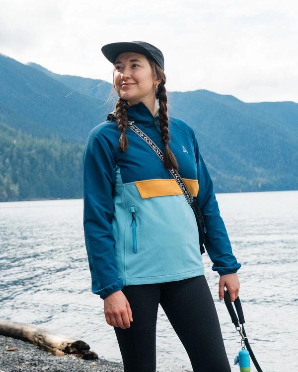 passenger Women's Ocean Recycled Softshell Anorak