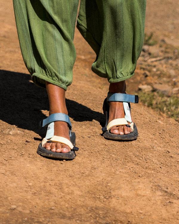 Passenger Women's Venice Roam Sandal