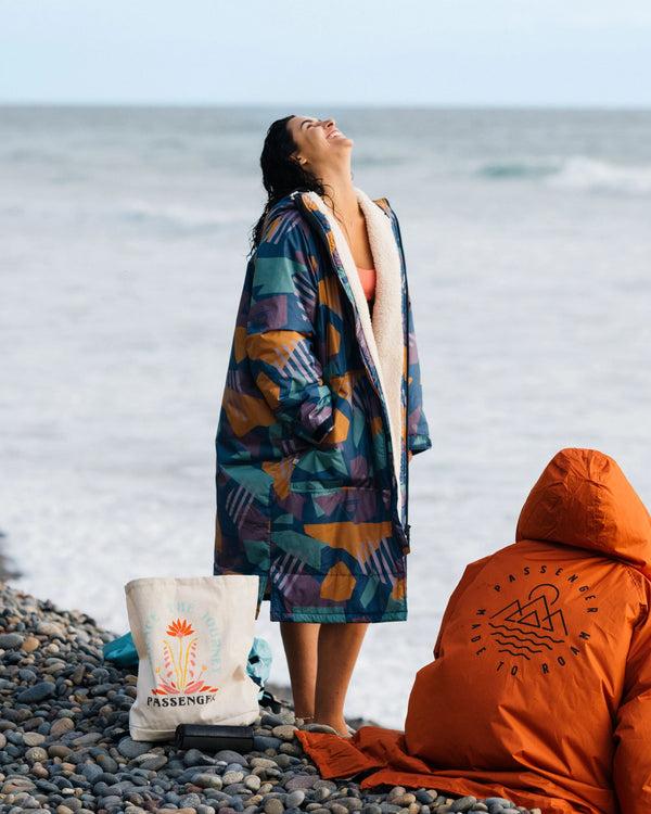 passenger Waves Recycled Sherpa Lined Changing Robe