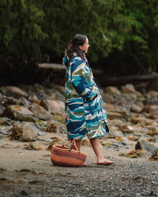 Passenger Waves Recycled Sherpa Lined Changing Robe