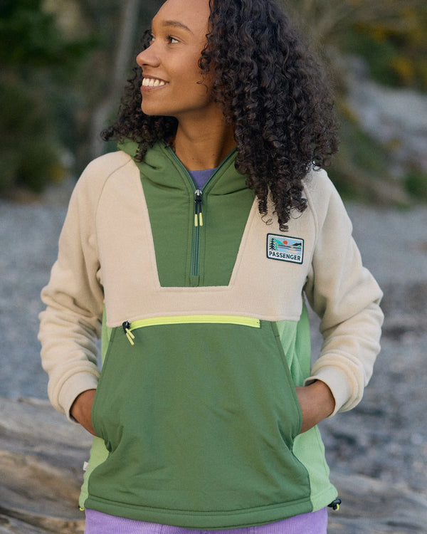 passenger Women's Alexander Recycled Hooded Polar Fleece