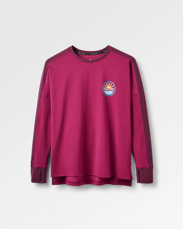 passenger Women's Chase The Light Drirelease® Active LS T-Shirt