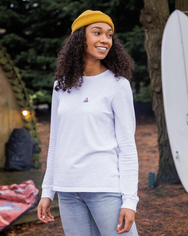 Passenger Women's Classic Recycled Cotton LS T-Shirt