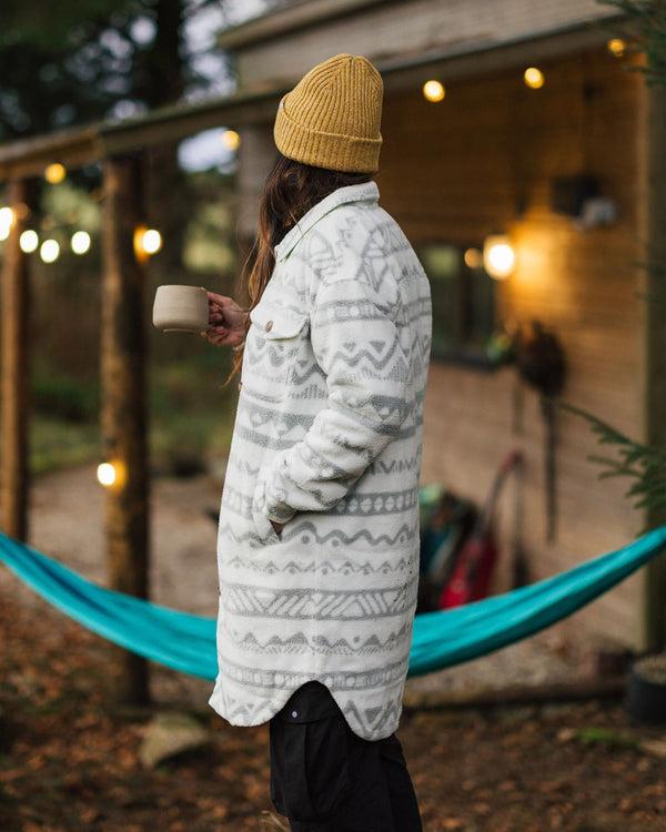 Passenger Women's Cloudy Recycled Sherpa Fleece Shirt