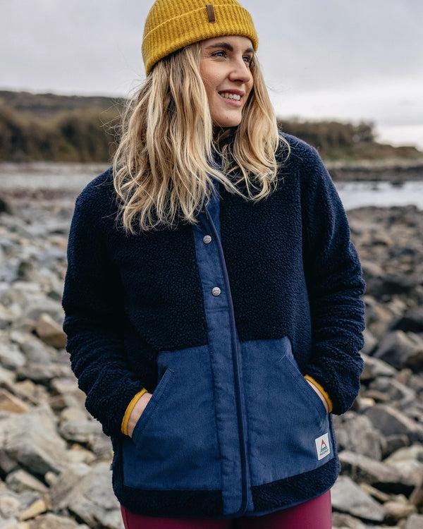 Passenger Women's Clover Recycled Cotton-Lined Sherpa Fleece