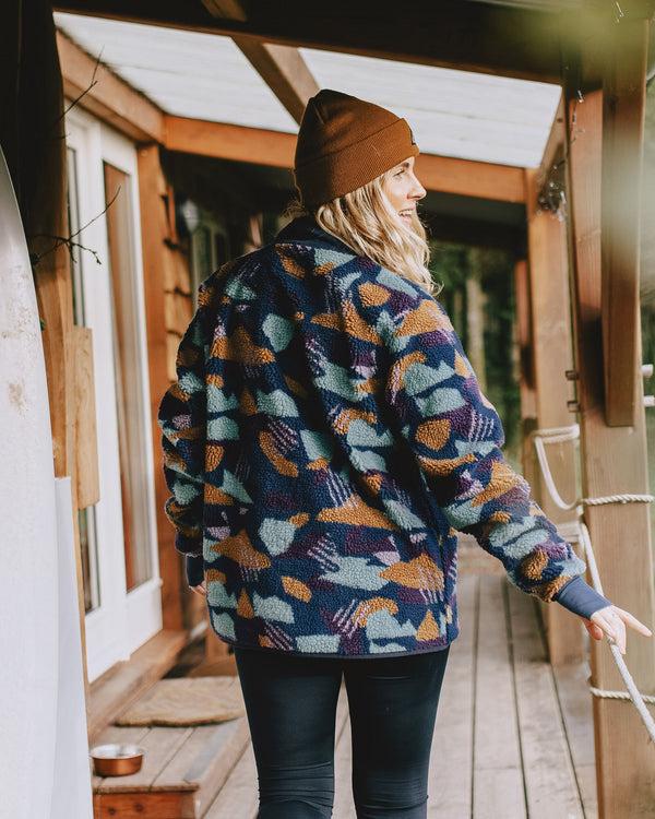 Passenger Women's Clover Recycled Cotton-Lined Sherpa Fleece