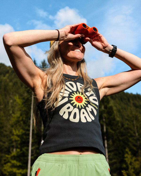 passenger Women's Easy Days Ribbed Graphic Cropped Vest