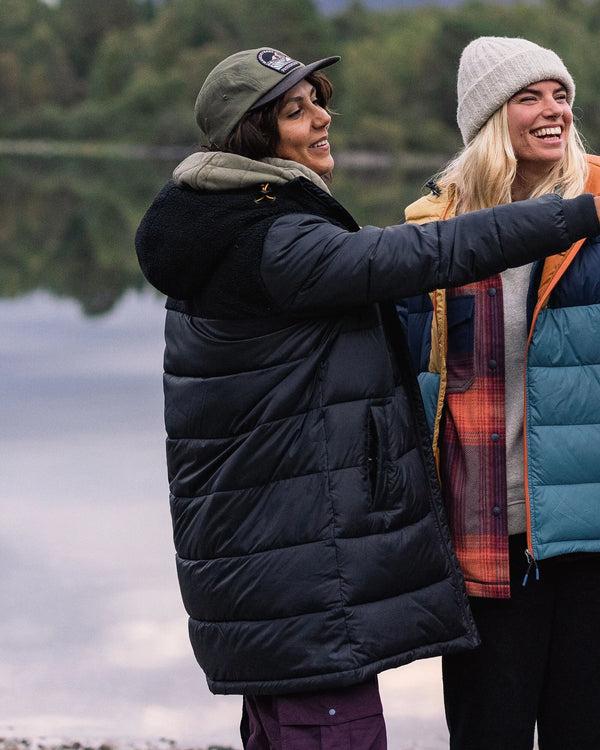 Passenger Women's Elowen Hooded Recycled Insulated Jacket