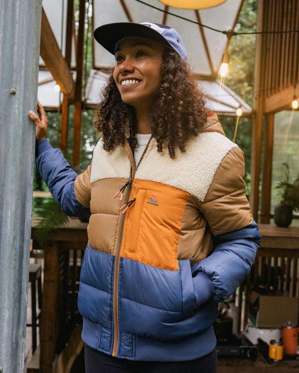 passenger Women's Inspire Recycled Insulated Hooded Jacket