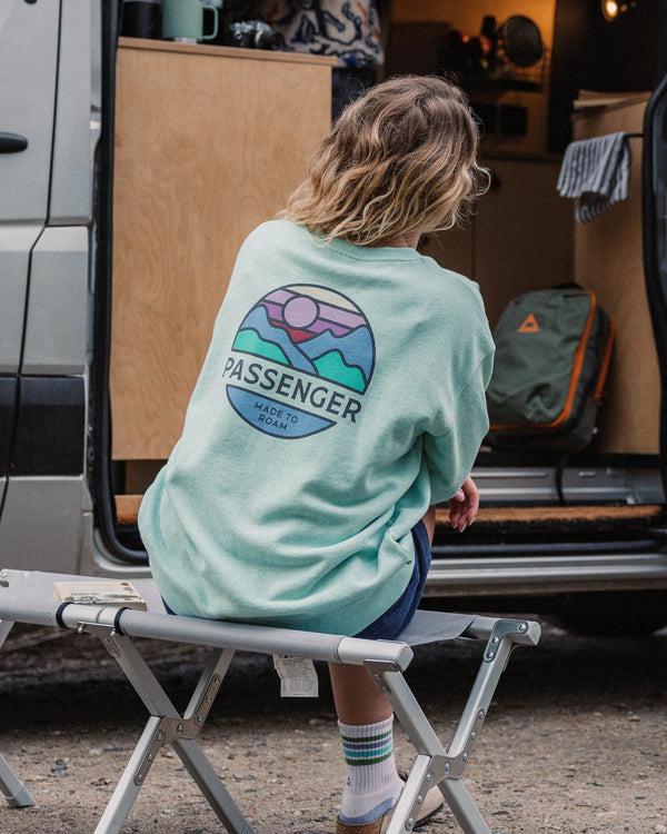passenger Women's Laidback Organic Cotton Sweatshirt