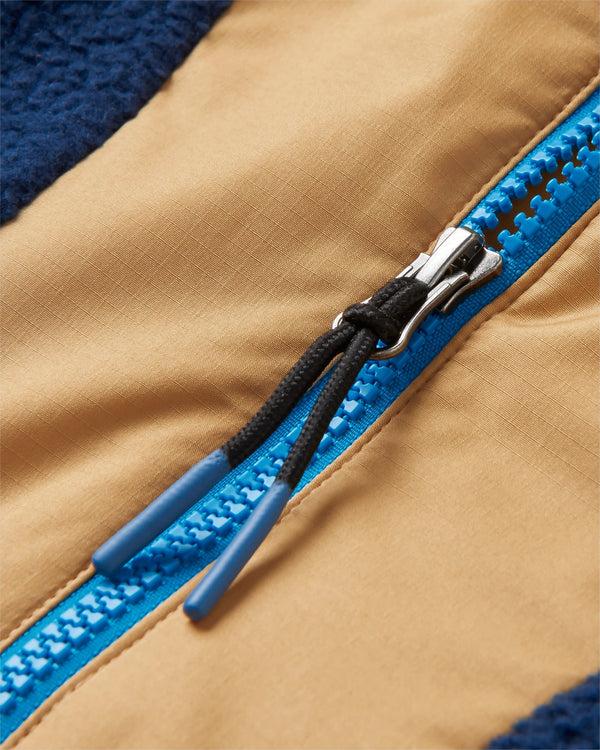 Passenger Women's Maren 1/2 Zip Recycled Sherpa Fleece