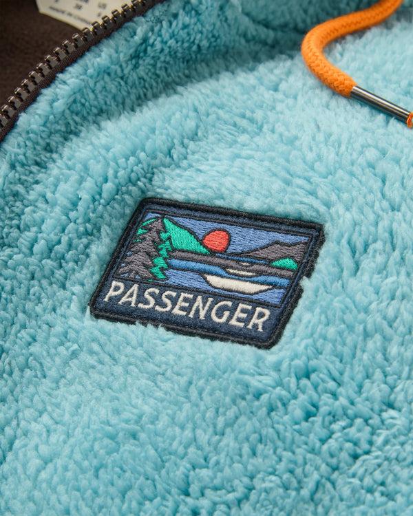 Passenger Women's Nestling Recycled Polar-Lined Sherpa Fleece
