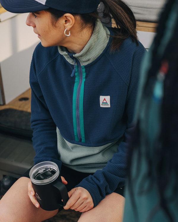 Passenger Women's Off Trail Recycled Grid Polar Fleece