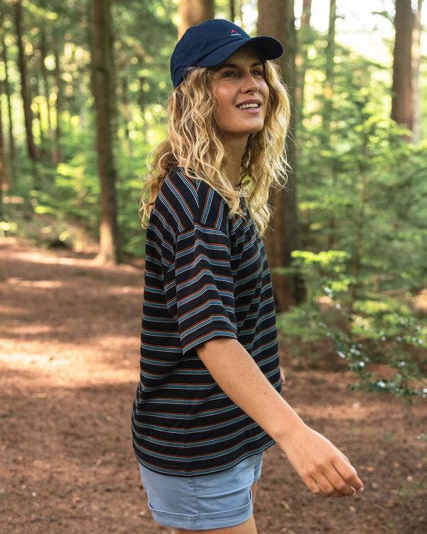 Passenger Women's Retro Vibes Organic Cotton T-Shirt
