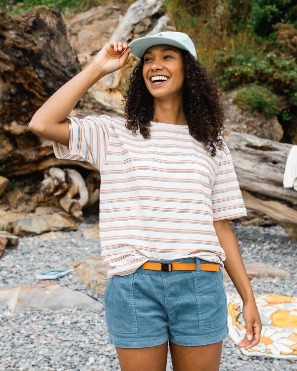 Passenger Women's Retro Vibes Organic Cotton T-Shirt