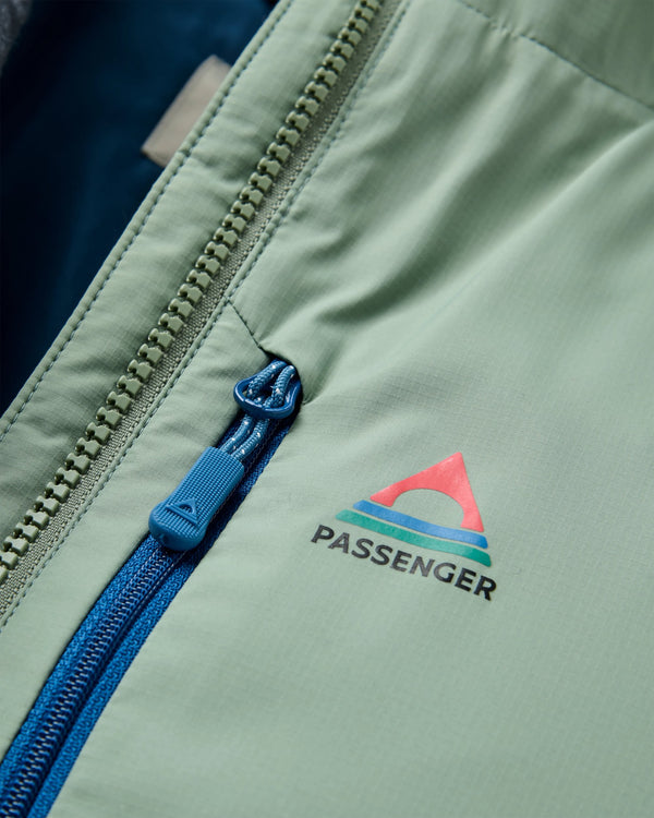 Passenger Women's Shasta Lightweight Recycled Thermore® Hoodless Jacket