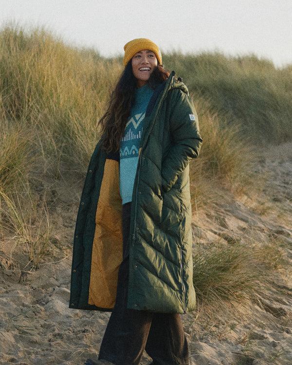 passenger Women's Tasman Recycled Long Insulated Jacket