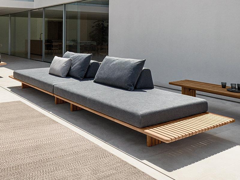 Patio Gloster Deck Seating Unit - Large With End Table