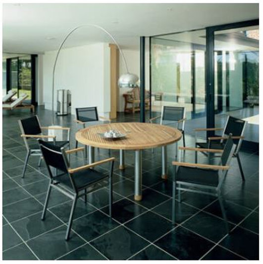 Patio Barlow Tyrie Equinox 59" Round Dining Table