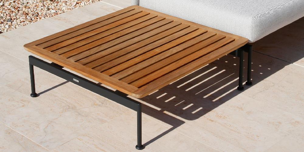 Patio Barlow Tyrie Layout Low Table 32"