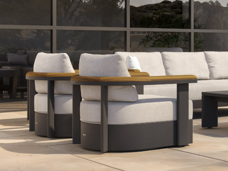 Patio Brown Jordan Luca Swivel Lounge Chair