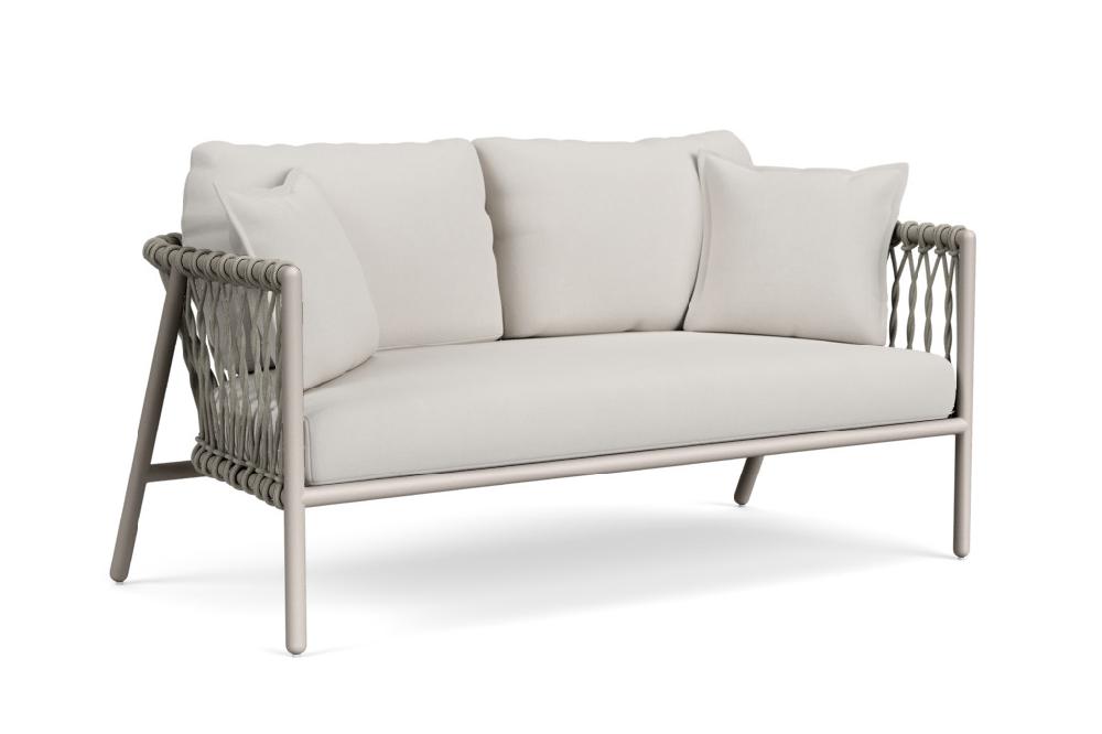 patio Brown Jordan Oscar Loveseat