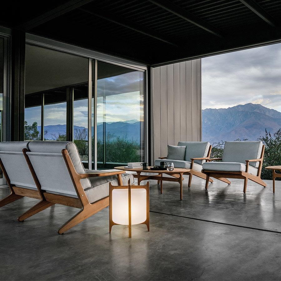 Patio Gloster Bay 25" Square End Table