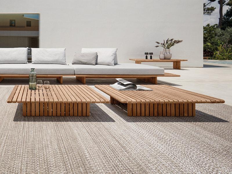 Patio Gloster Deck Ottoman