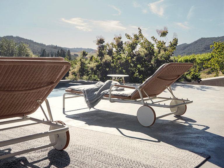 Patio Gloster Fresco Chaise Lounge