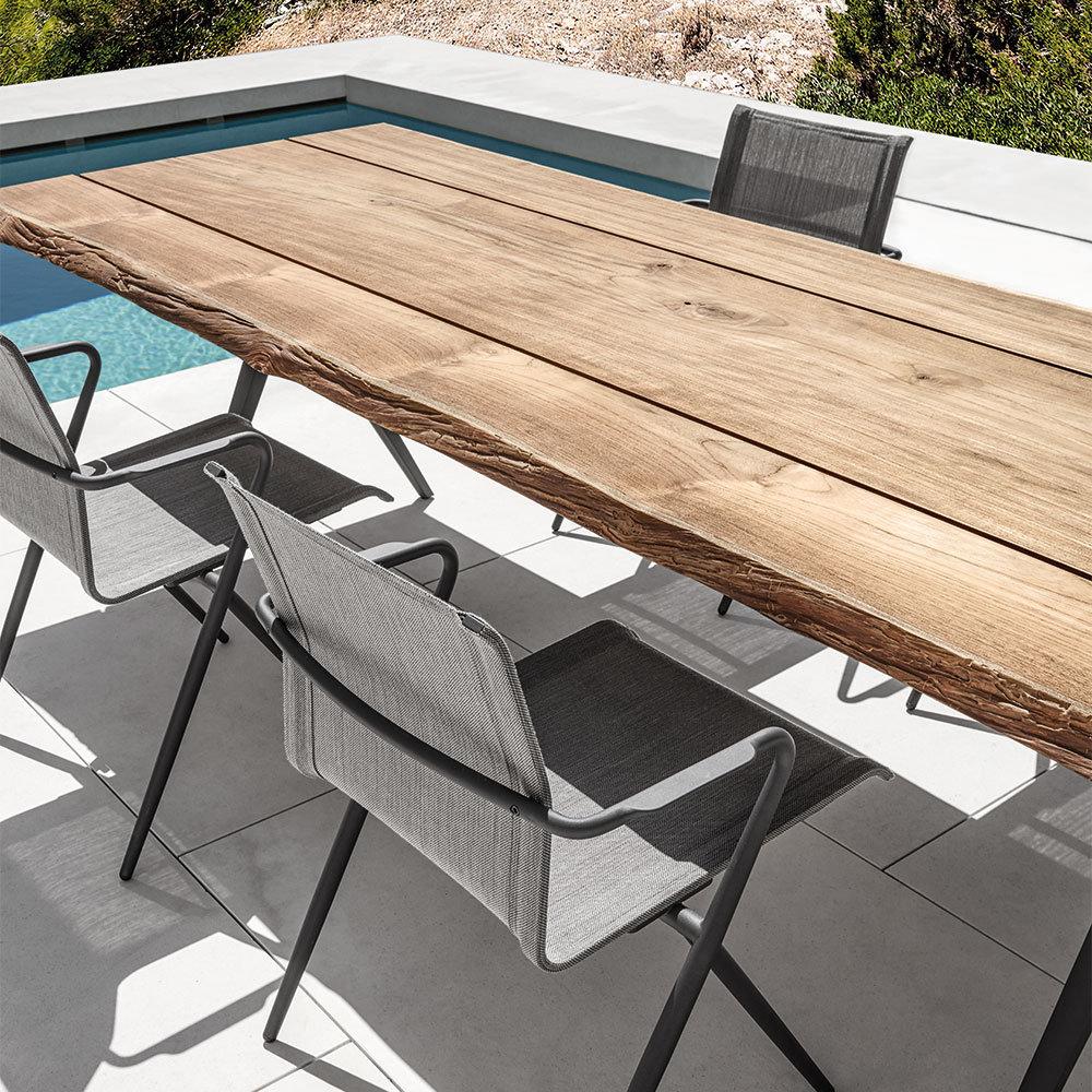 Patio Gloster Raw 110" Dining Table