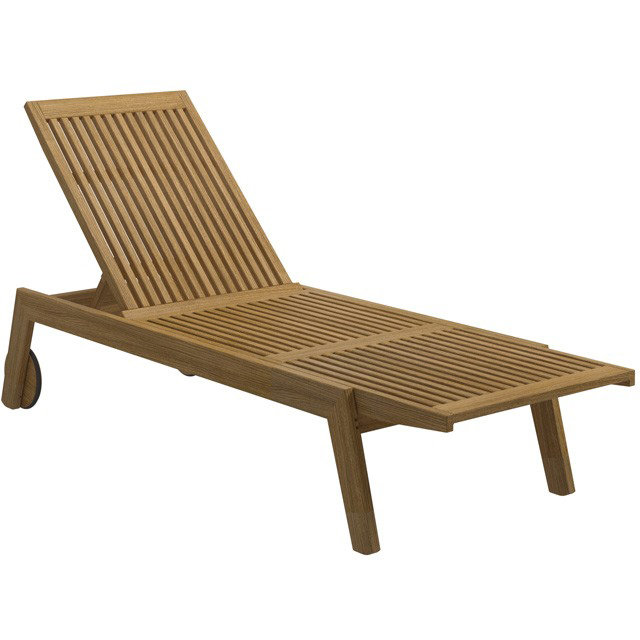 patio Gloster Solana Chaise Lounge w/Wheels