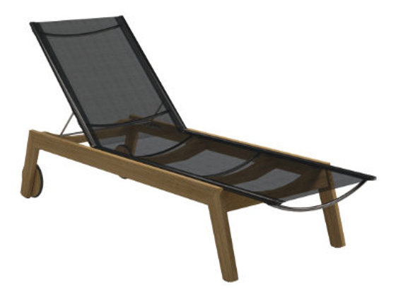 patio Gloster Solana Sling Chaise Lounge w/Wheels