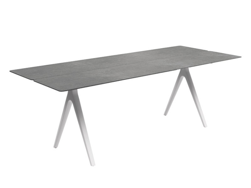 Patio Gloster Split Table With 6x 180 Arm Chairs