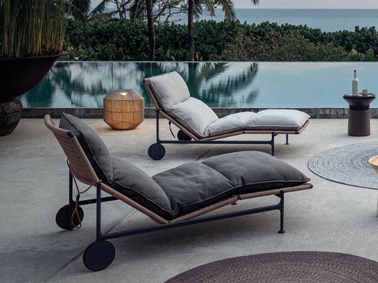 Patio Gloster Zenith Chaise Lounge