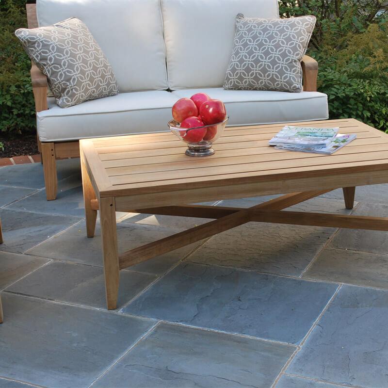 Patio Kingsley Bate Somerset 45" Coffee Table