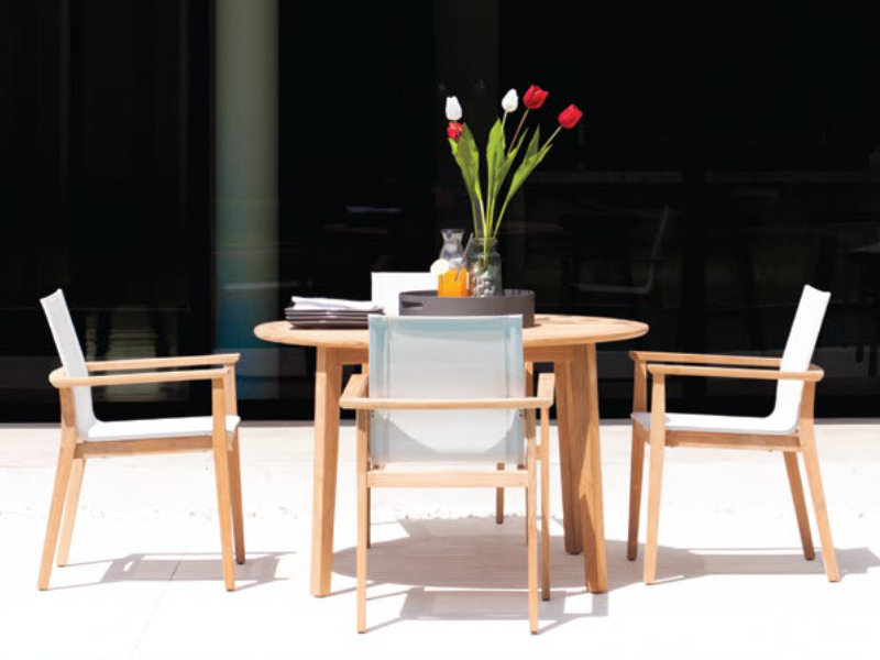 Patio Malta 47in Round Teak Dining Table