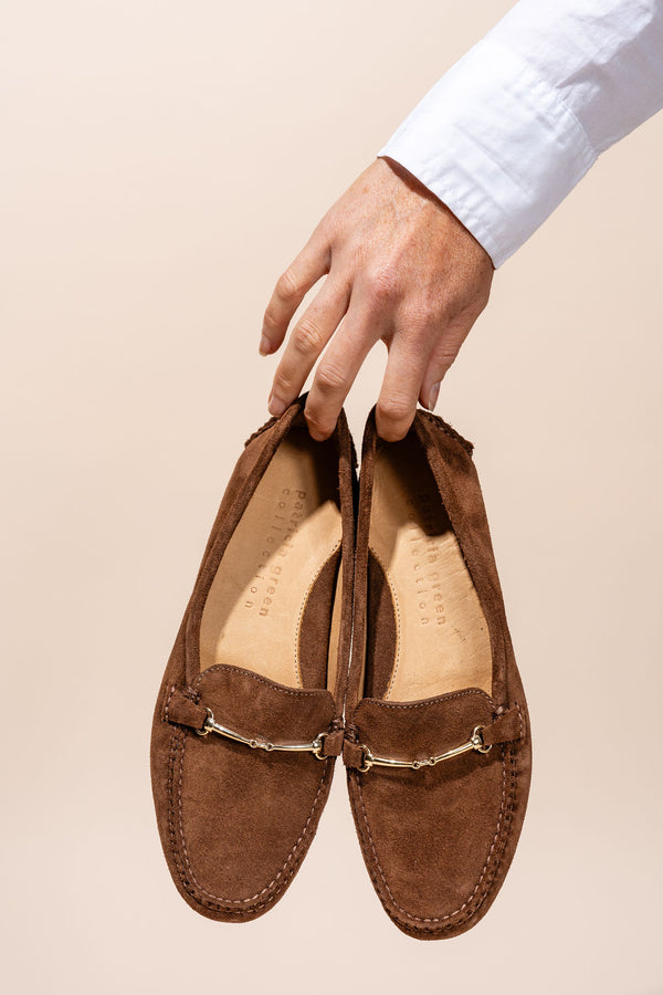 Patricia Green Patricia Green Women’s Caroline Horsebit Driver In Chocolate Suede