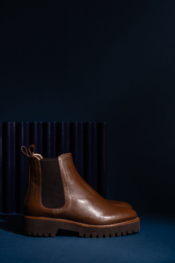 Patricia Green Patricia Green Women’s Chelsea Lug Sole Bootie In Chocolate