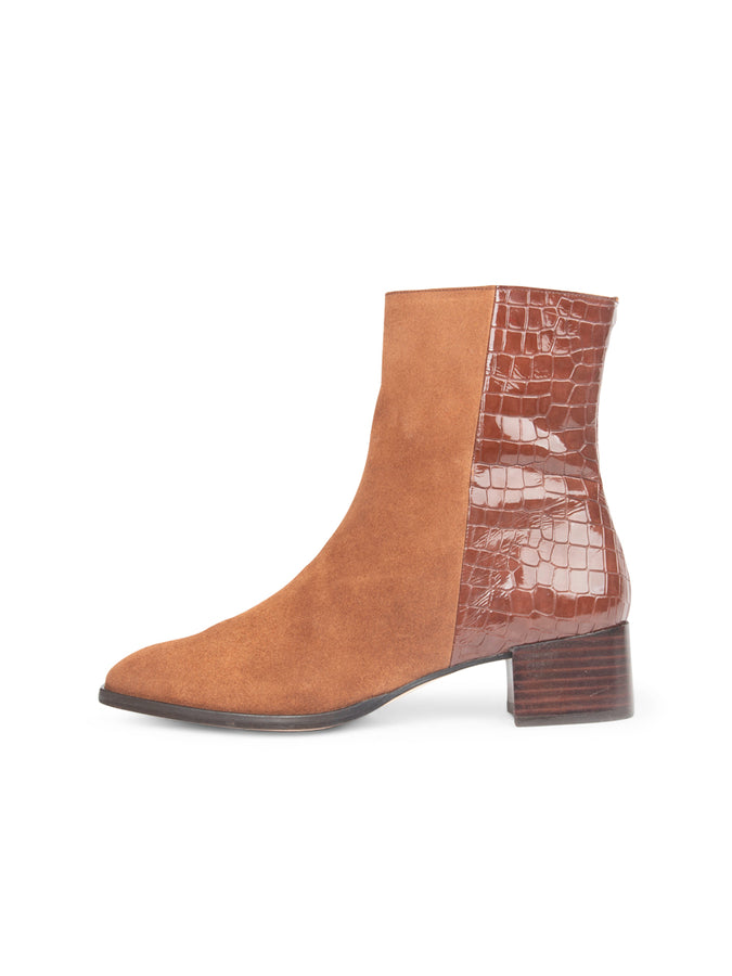 Patricia Green Patricia Green Women’s Dylan Croc Embellished Boot In Cognac