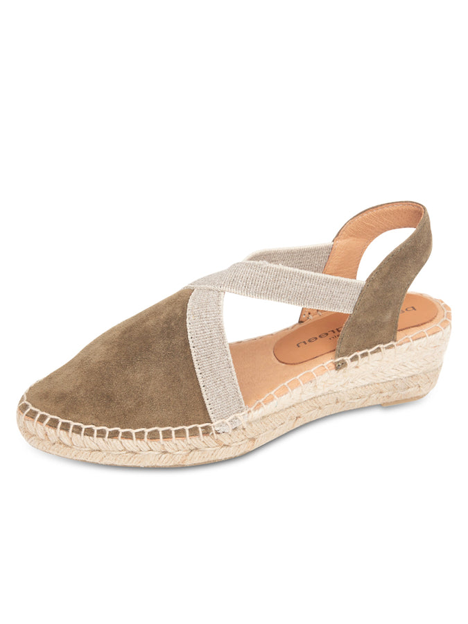 patricia green Patricia Green Women’s Grace Closed Toe Elastic Espadrille in Olive