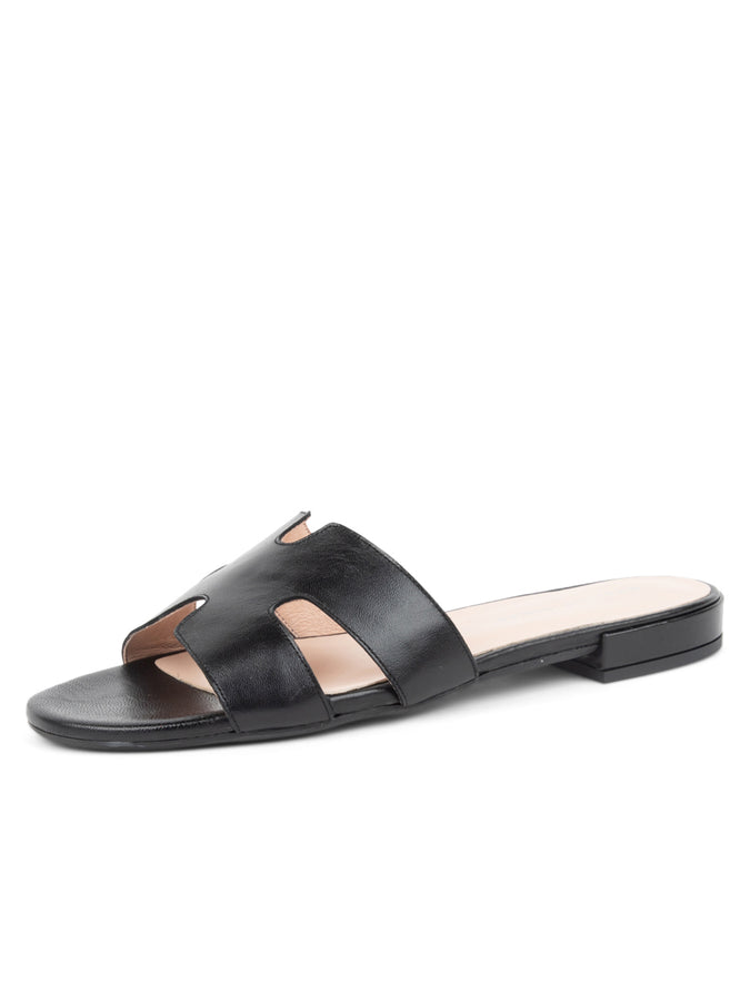 patricia green Patricia Green Women’s Hallie Flat Sandal in Black Leather patricia green Patricia Green Women’s Hallie Flat Sandal in Black Leather