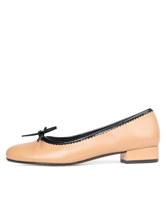 Patricia Green Patricia Green Women’s Hudson Block Heel Pump In Nude/Black