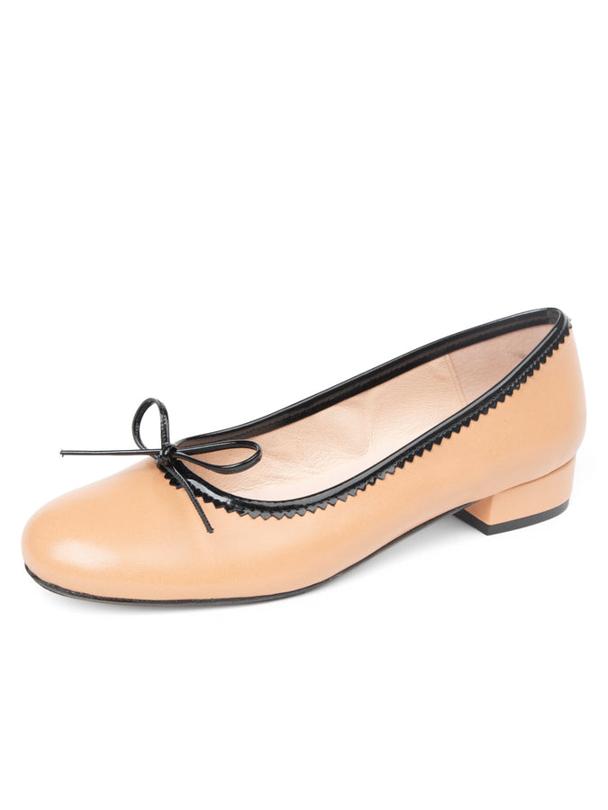 patricia green Patricia Green Women’s Hudson Block Heel Pump in Nude/Black
