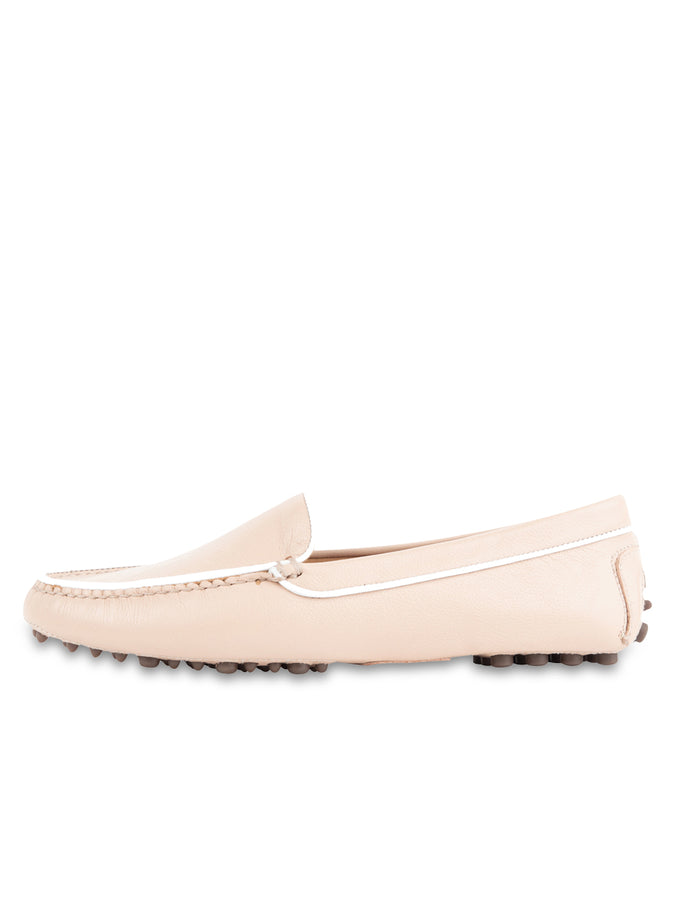 Patricia Green Patricia Green Women’s Jill Piped Driving Moccasin In Blush
