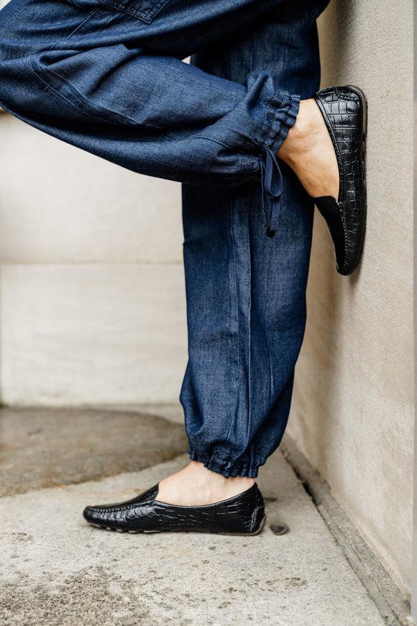 Patricia Green Patricia Green Women’s Jillian Driving Moccasin In Crocodile In Black Crocodile