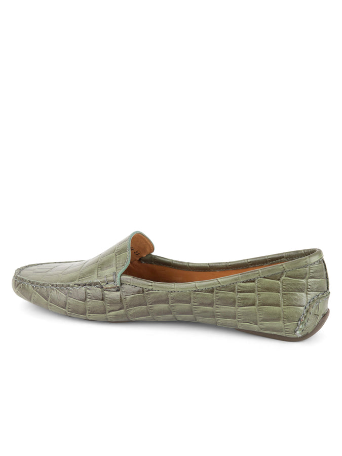 Patricia Green Patricia Green Women’s Jillian Driving Moccasin In Crocodile In Olive Crocodile